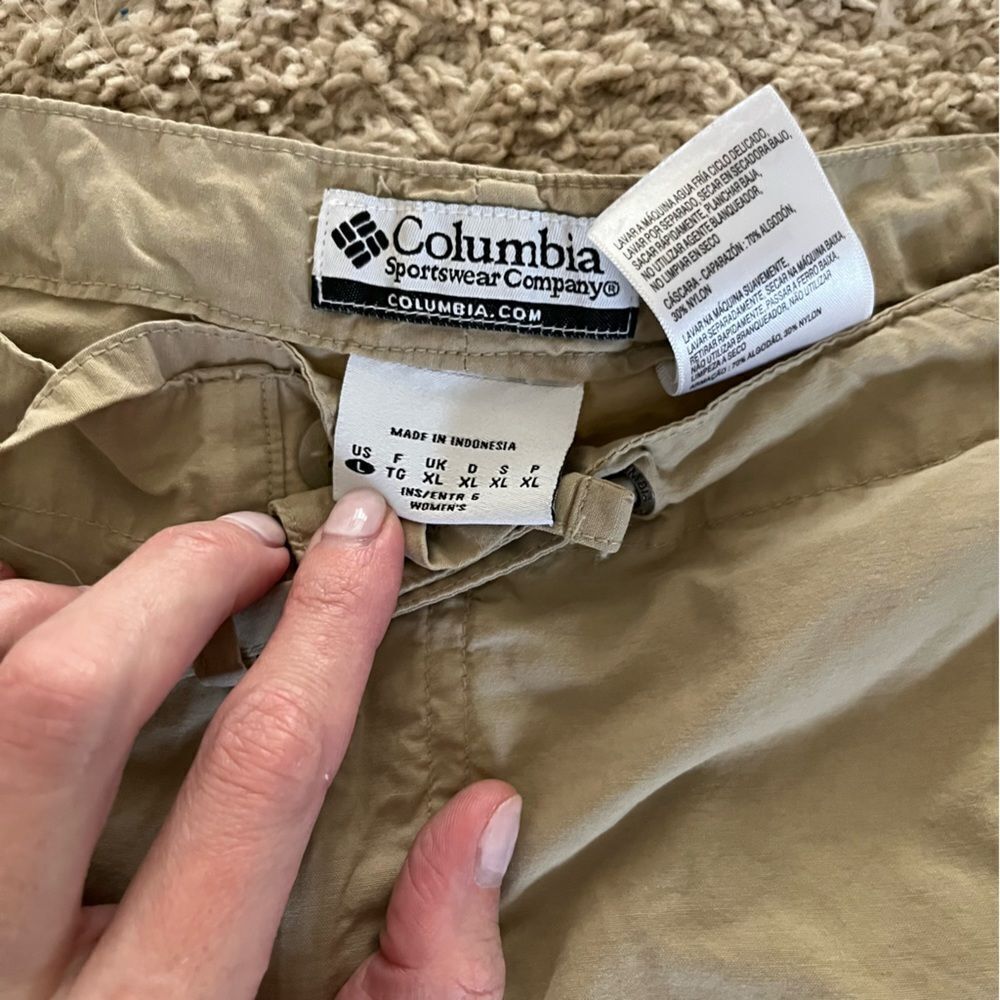 Columbia Drawstring Khaki Shorts Size Large - Picture 5 of 5